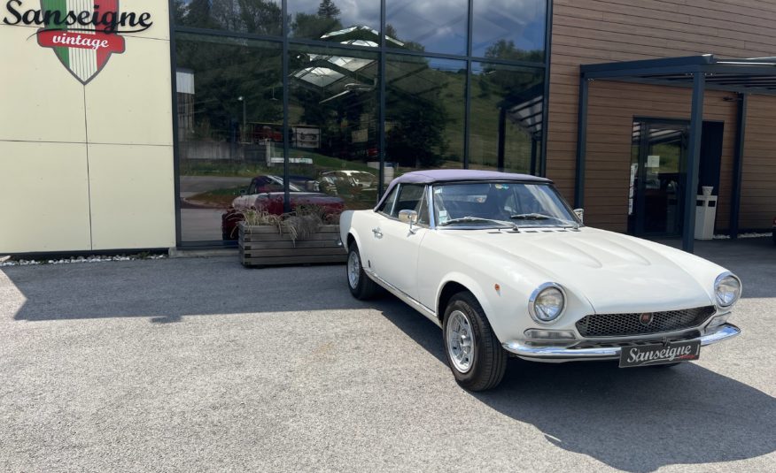 Fiat 124 Spider 1800 SPORT