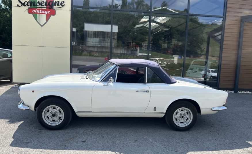 Fiat 124 Spider 1800 SPORT